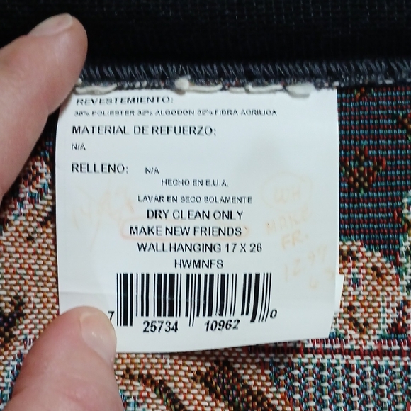 Vintage Style Tapestry Wall Hanging with Floral Accents - Picture 9 of 10